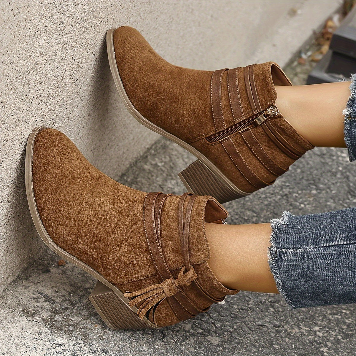 Ravenna | Ankle Boots with Straps