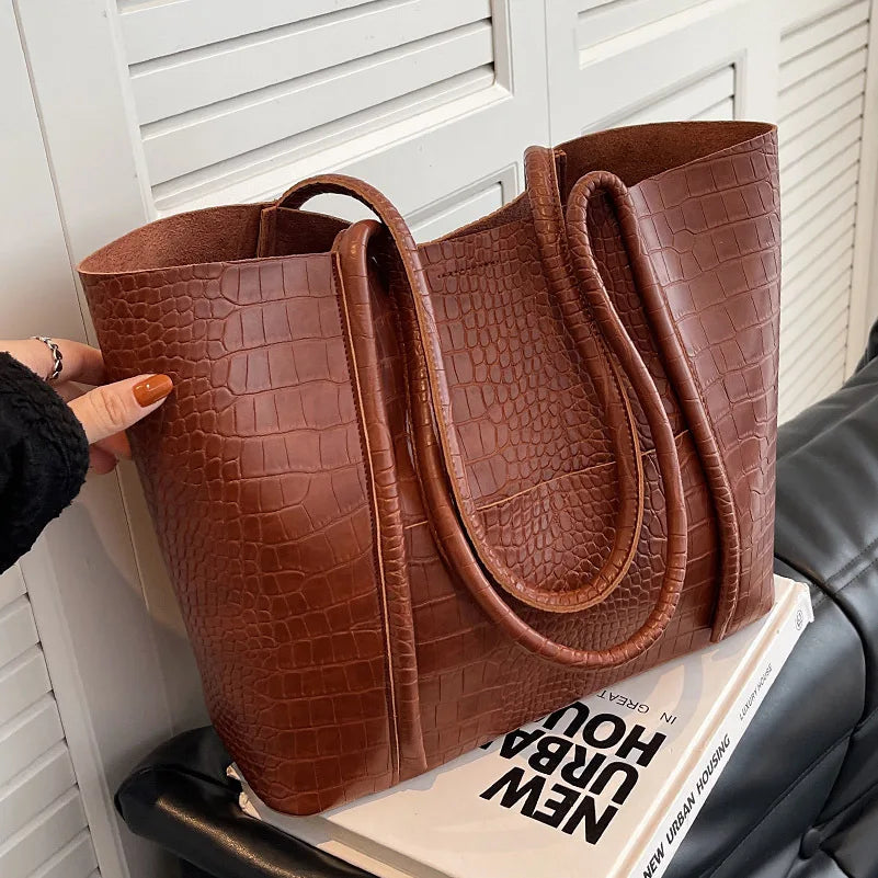 Christina™ | Refined Leather Shoulder Bag