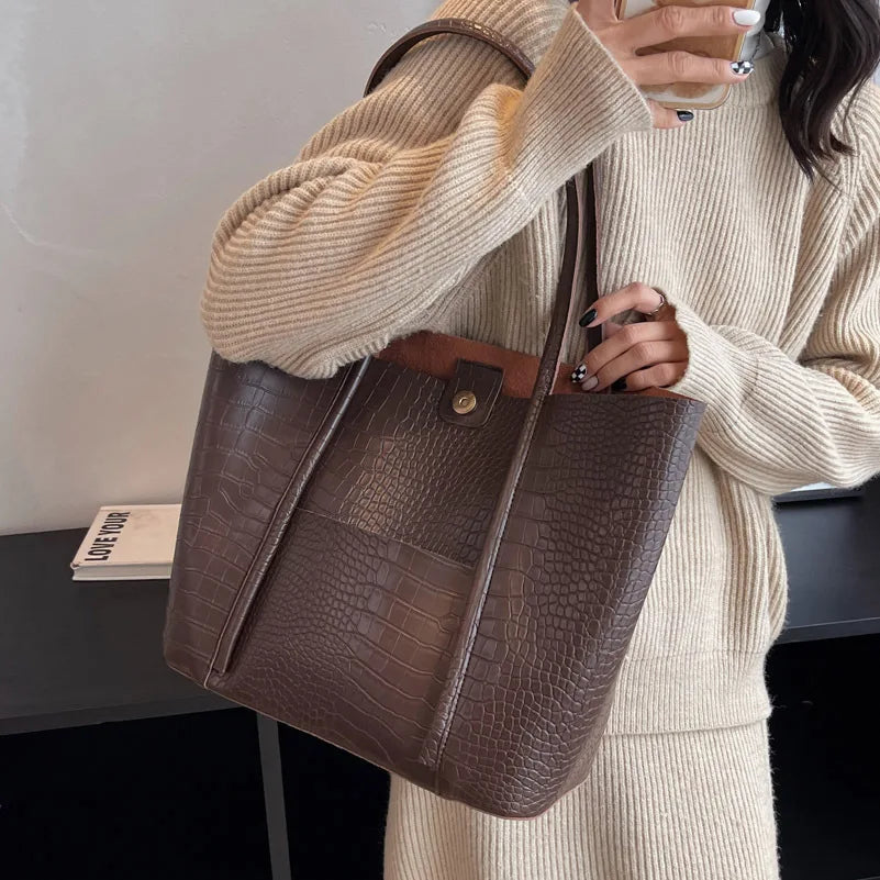 Christina™ | Refined Leather Shoulder Bag