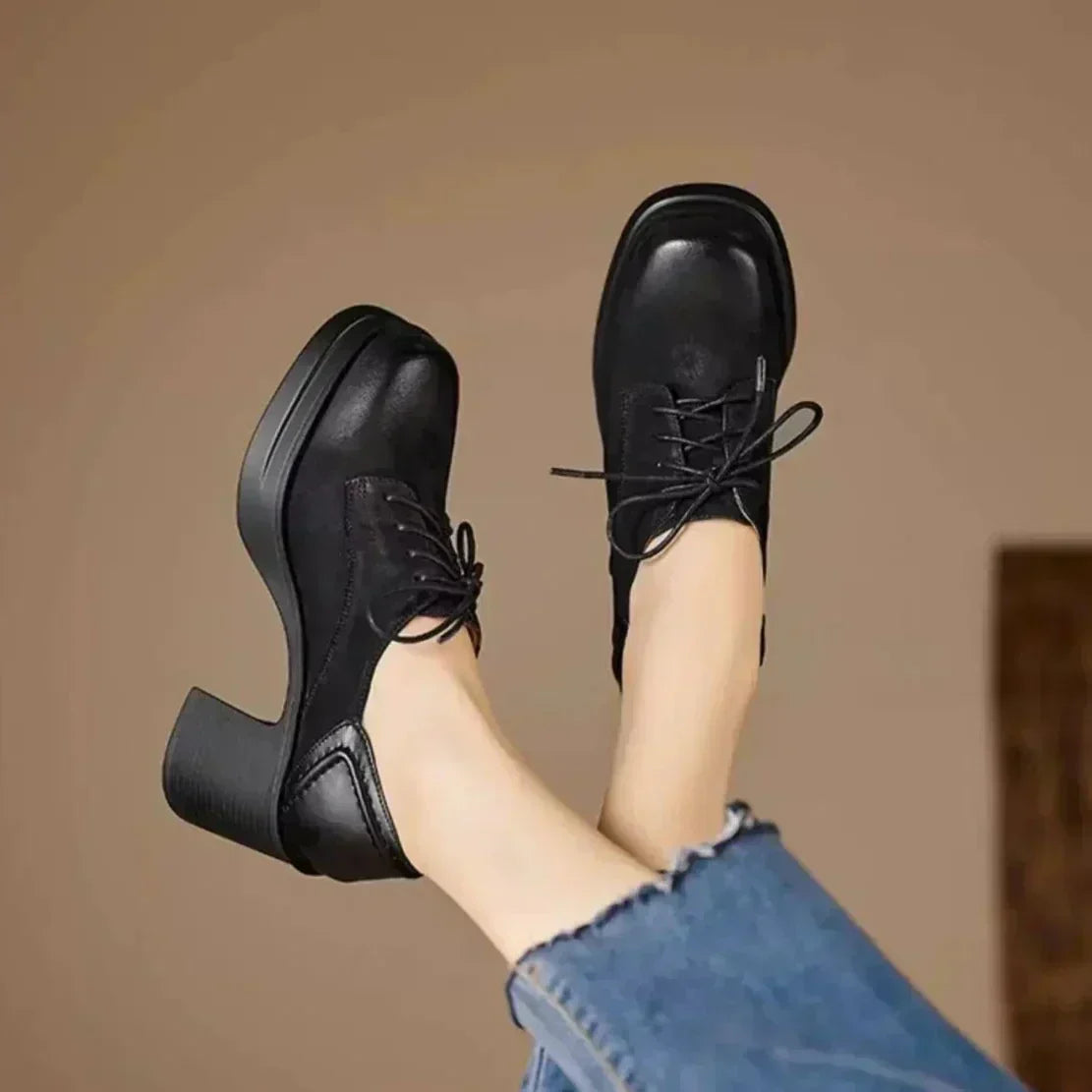 Claire | Classic Pumps