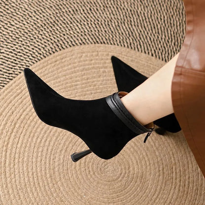 Laura | Pointed Ankle Boots