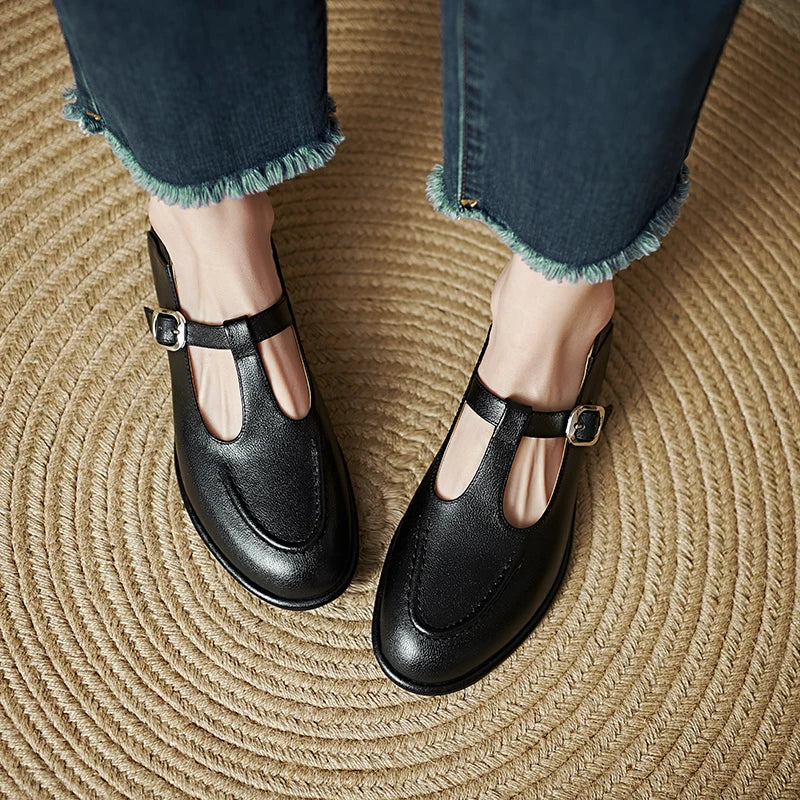 Kennedy | Low Heel Pumps