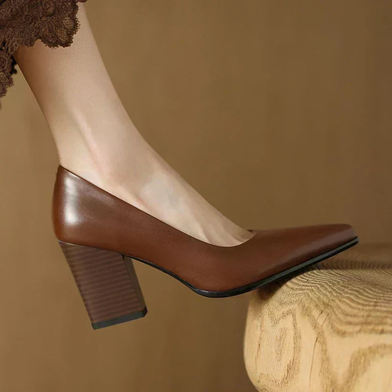Ava | Elegant Pumps