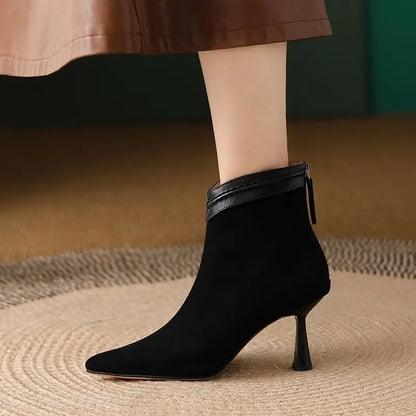 Laura | Pointed Ankle Boots