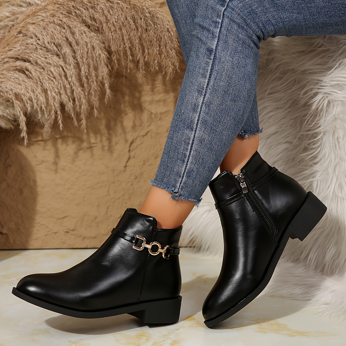 Lorraine | Ankle Boots with Chain