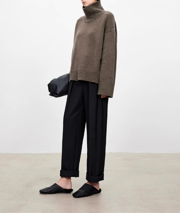 Anneliese | Cable-Knit Turtleneck Sweater